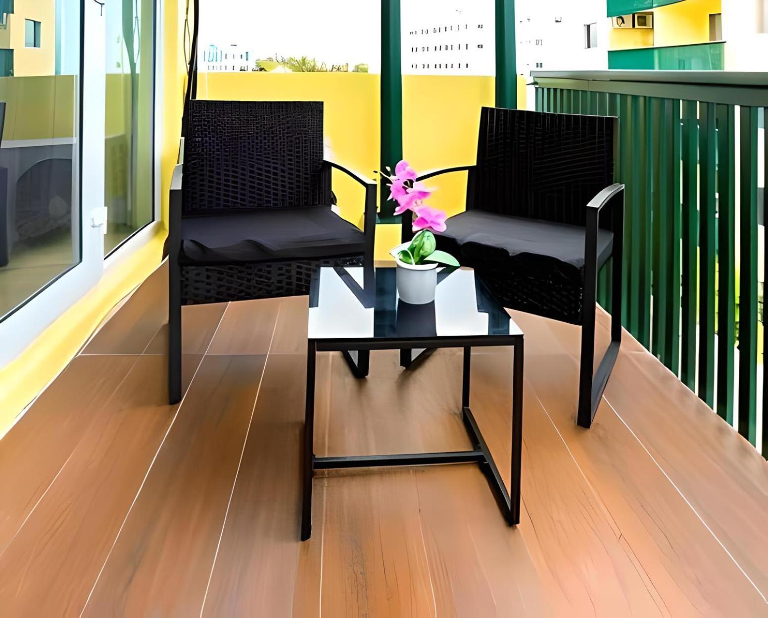 Apartment In Downtown At The Beach 나사우 외부 사진